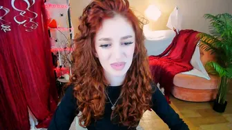 Christinaconteeree 29-Oct-2025