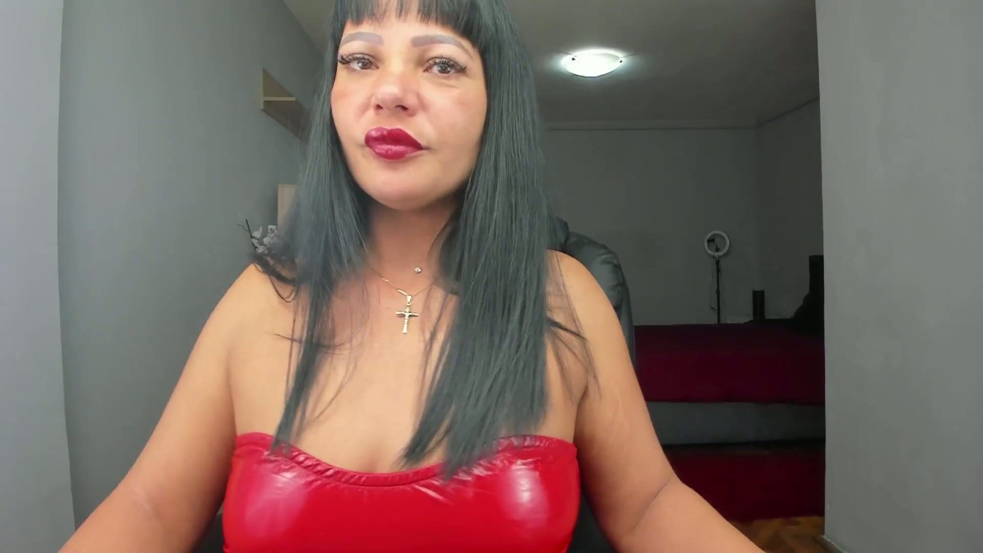 ella_sweety0 (10/30/2025)