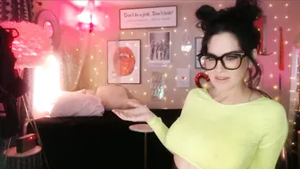 milf_lacey milf 10/30/2025