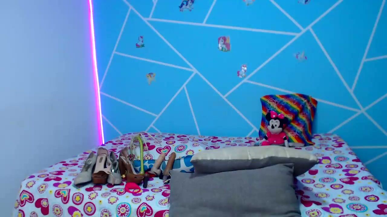 emilytssweet chat cam porn 10-30-2025