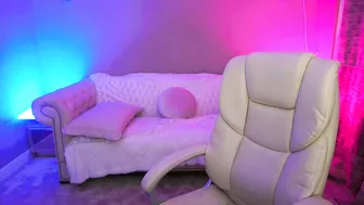vivianned naked 10-30-2025
