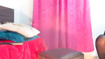 Milahot23 30-Oct-2025 sex cam chat