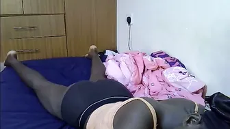 gorgeous_maya1 on webcam (10/30/2025)