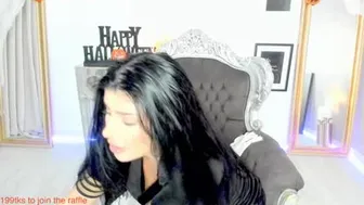 moniqueeass 2024-10-30 16:14:25