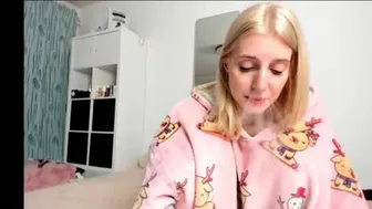 kenziedawton recorded nude video 3568