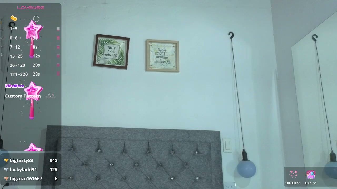 Meghan_taylor__ on live cam 14 May 2025