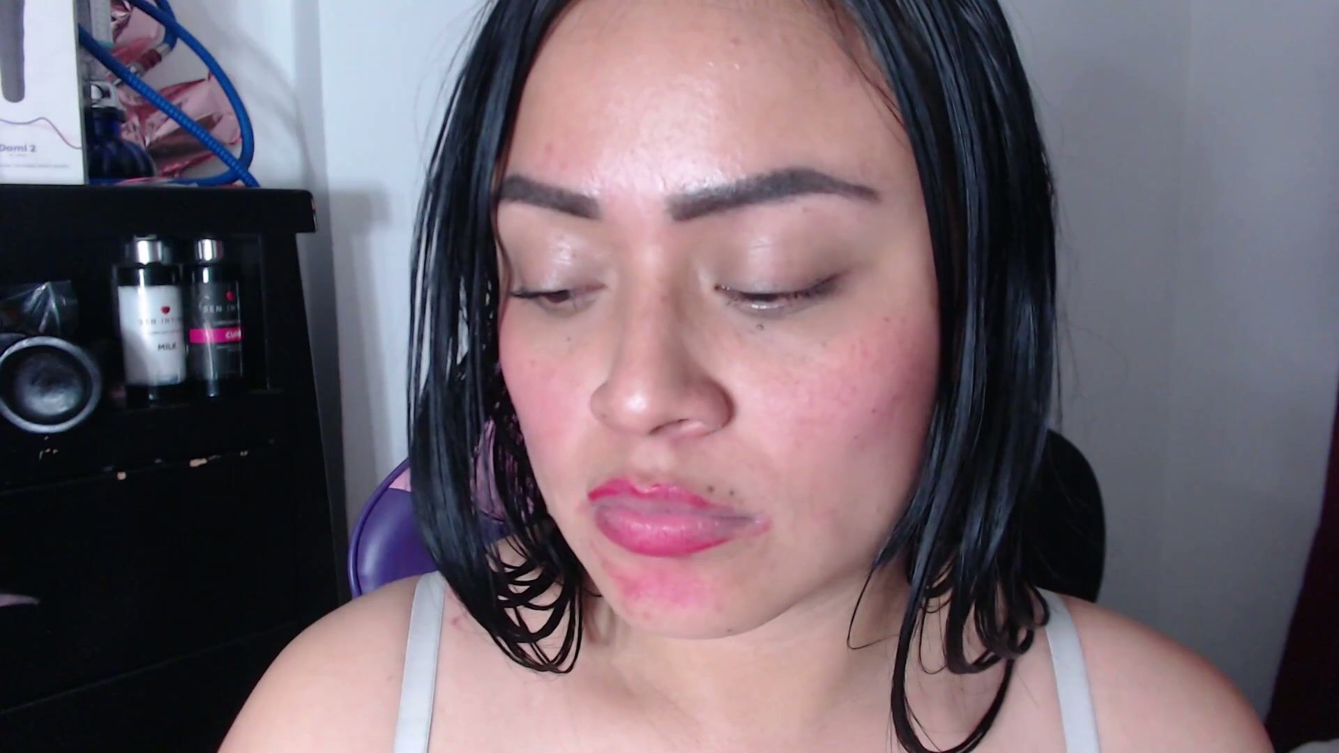 Valeria_fiery cam xxx (05/14/2025)