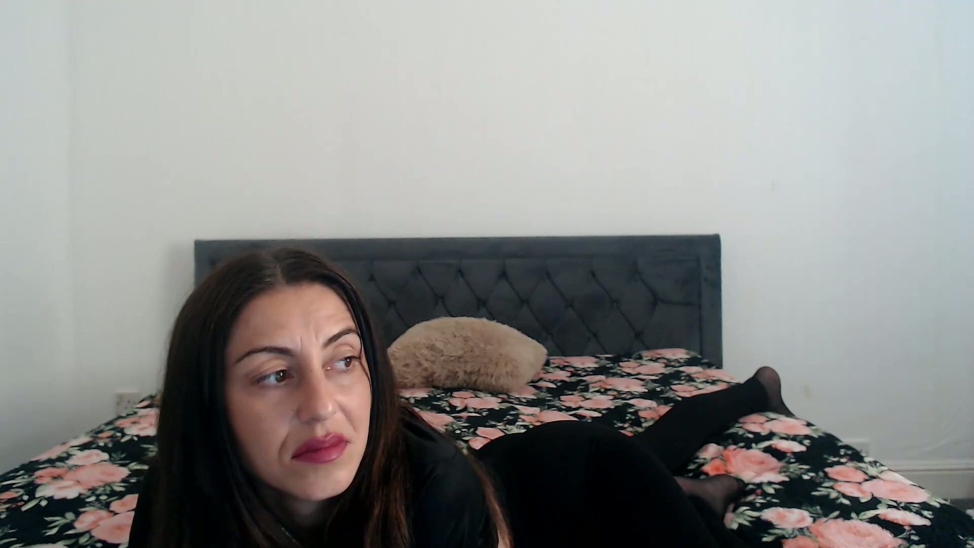 Stella_john nude cam 05-14-2025