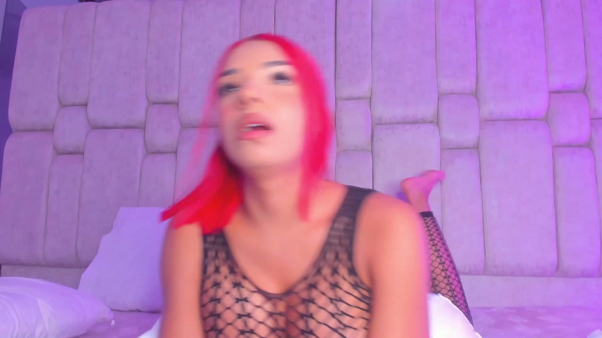 Emmily_savage (05/14/2025) chat porn