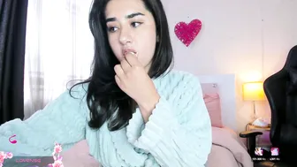 annadu011 smalltits - (05/14/2025)