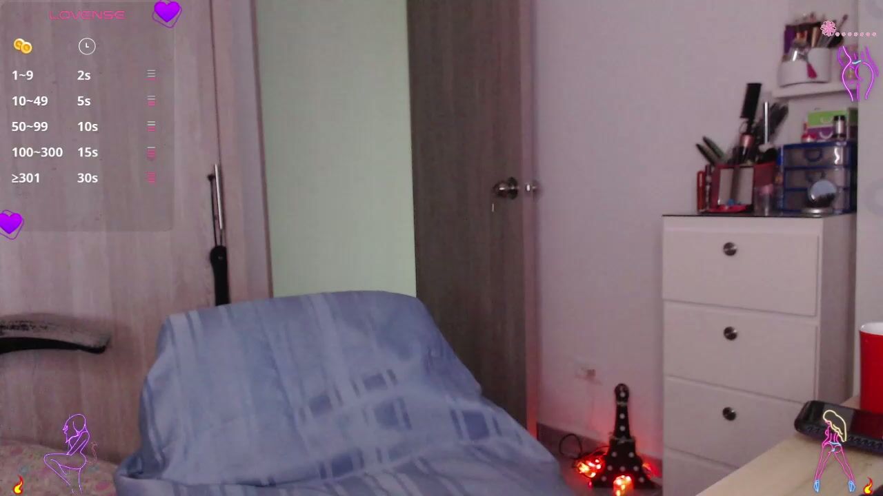 Scarlett_diamond cam girl chat 05/15/2025