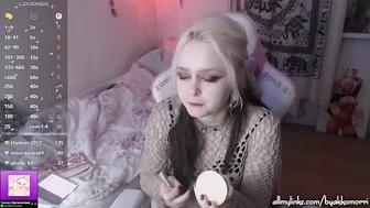 Byakkomoriko hot live cam video webcam chat