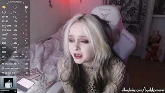 Byakkomoriko hot live cam video webcam chat