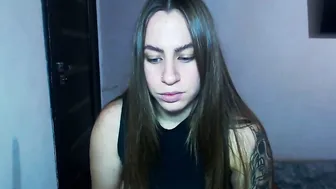 Sexyyuliia777 (10/30/2025)