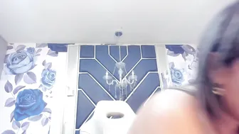 latinaholequeen recorded nude video 300926