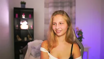 emmie_murray recorded nude video 301228