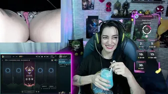 mature_gamer (10/30/2025) video cam