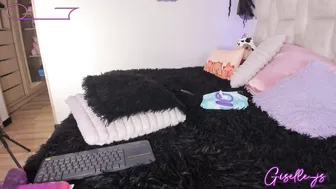 Giselle_js (10/31/2025)