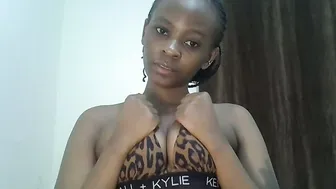 sweet_jovial cam girl chat 31-Oct-25