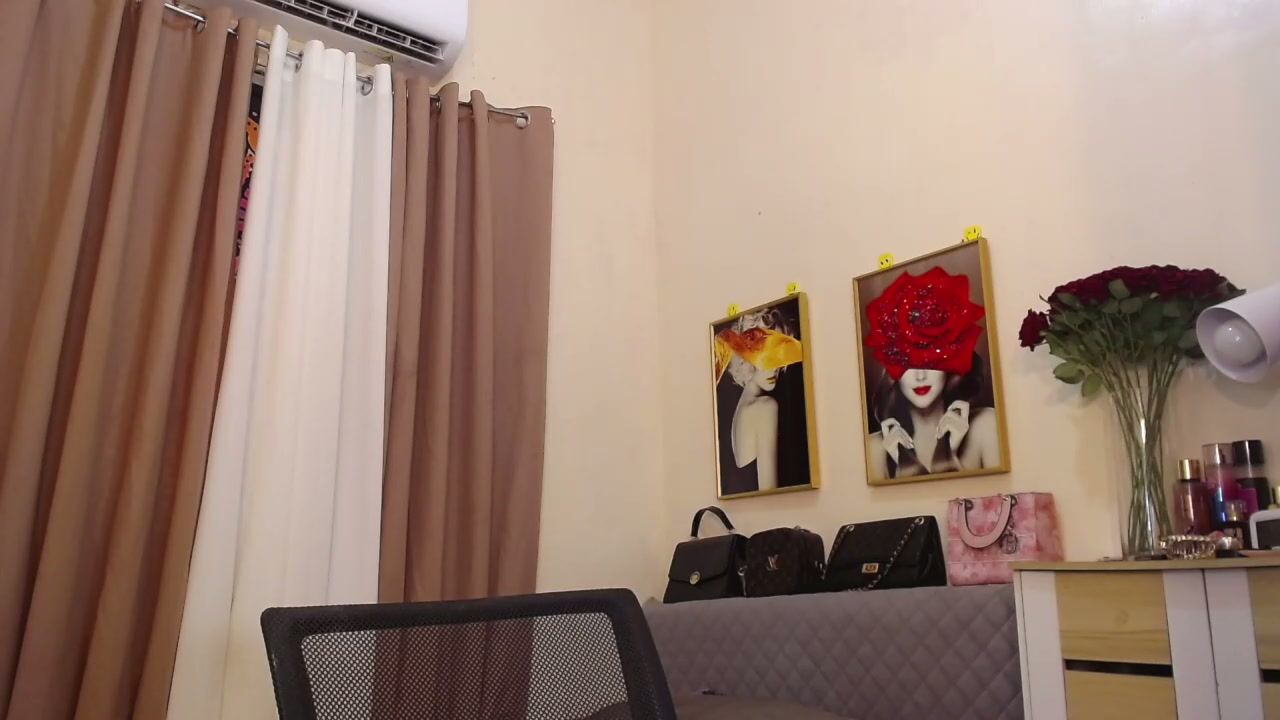 Fertilitygoddess live cam show (10/31/2025)
