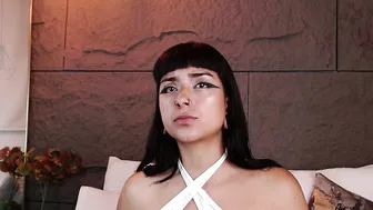 6briela9 (10/31/2025)