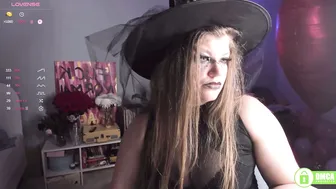 oh_adaline cam girl 31-Oct-2025