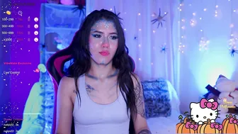 chloe_moons_ 31-Oct-2025