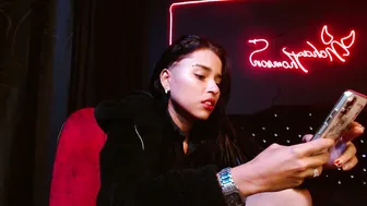 Noha_thomson porn chat 31-Oct-2025