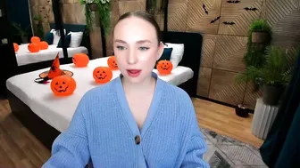 pieceofinspiration live cam video 10/30/2025