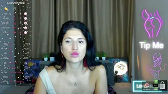 alianna_solo_kiss 31-Oct-2025