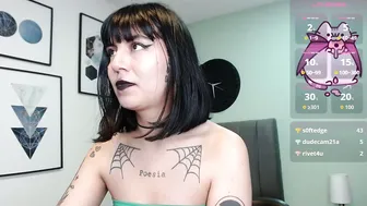 amy__adams1 hairy - (10/31/2025)