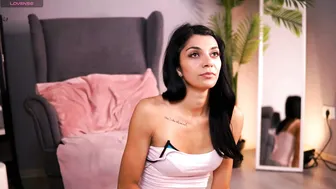 reneevoss recorded nude video 303444
