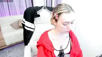 lucia_copper webcam show 10-31-2025