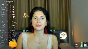 alianna_solo_kiss natural video