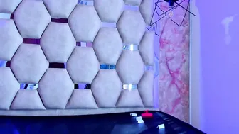 Dollraven hot webcam porn video 10-31-2025