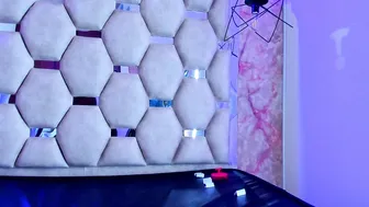 Dollraven hot webcam porn video 10-31-2025