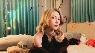 Jolyndeb 31 October 2025
