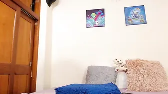 Aliceusher_1 naked 31-Oct-2025
