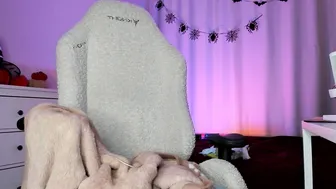pink_hell amateur cam show 31 October 2025