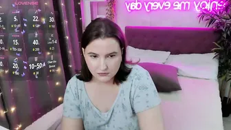 Katyaneilson (11/01/2025)