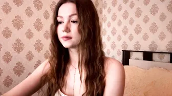 Karinapfefferkorn nude cam video 01-Nov-2025