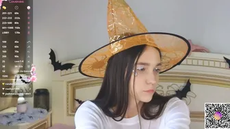 softiedream halloween cam chat