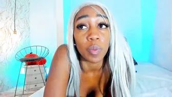 natalieparkerr 01-Nov-25 stream