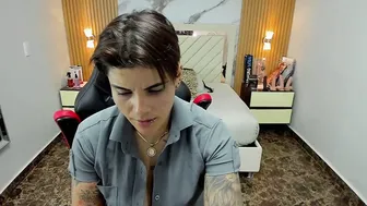 Karolandluna 02 November 2025