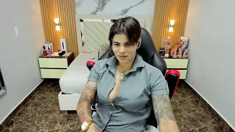 Karolandluna 02 November 2025