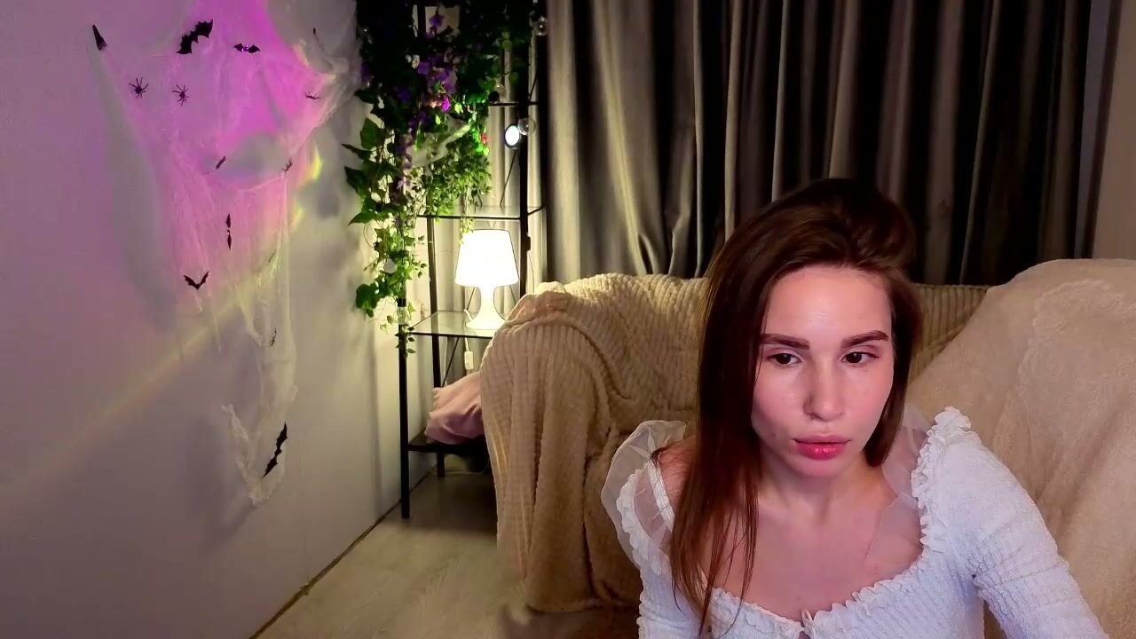 Peachparadox (11-02-2025) webcam video