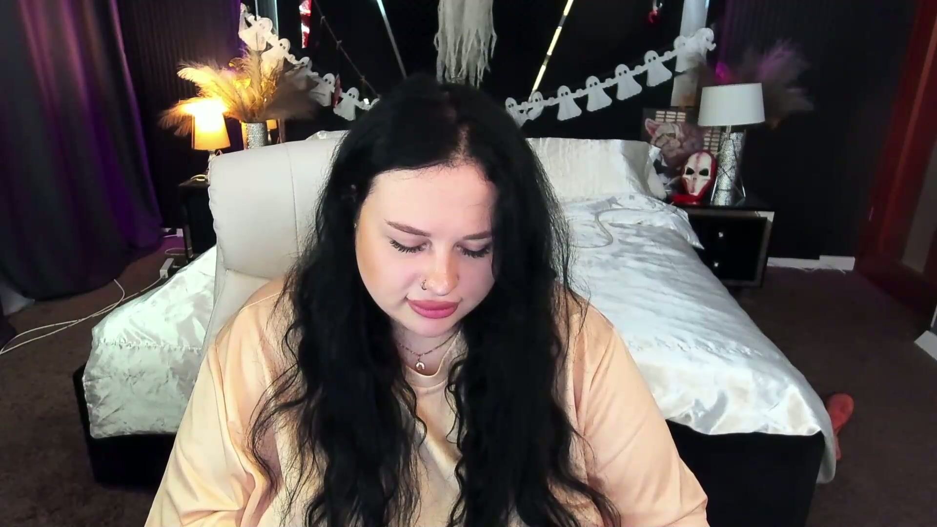 Pollyhollyy horny amateur 02-Nov-25