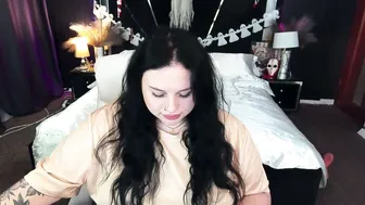 pollyhollyy lovense 11/02/2025