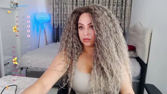 _just_a_queen_3 findom - 11/02/2025