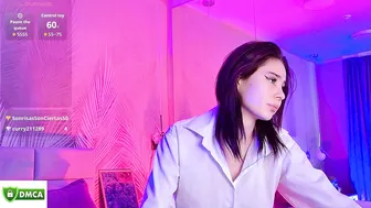 emma_plux 02 November 2025
